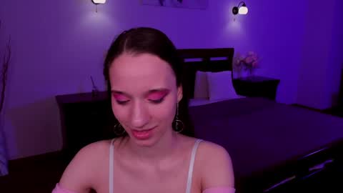 StaceyCutie online show from May 2026 07:00:01 PM