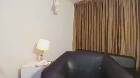   online show from November 2025 02:16:01 PM