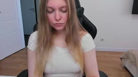 Stacy  online show from March 2026 10:42:02 AM