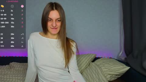 Sexy lips online show from April 2026 02:03:01 AM
