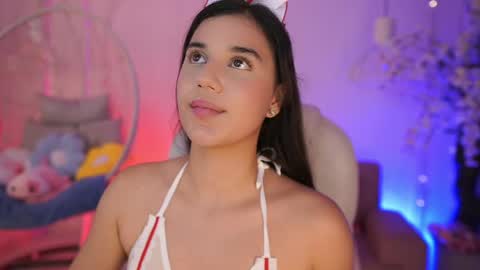 stacycooper_ online show from May 2026 07:07:01 PM