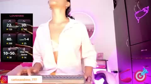 Snapshot of stacyfoxx_ chatting on June 2026 05:23:01 PM stacy fox online show from June 2026 05:23:01 PM