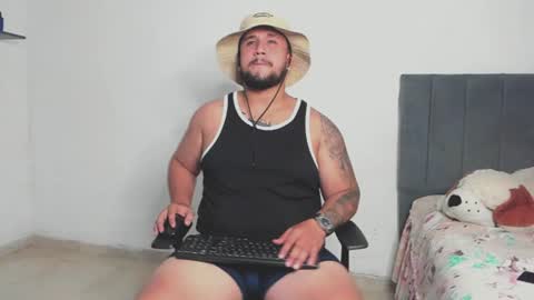 Snapshot of stan_davis chatting on July 2026 05:27:02 AM anferney online show from July 2026 05:27:02 AM
