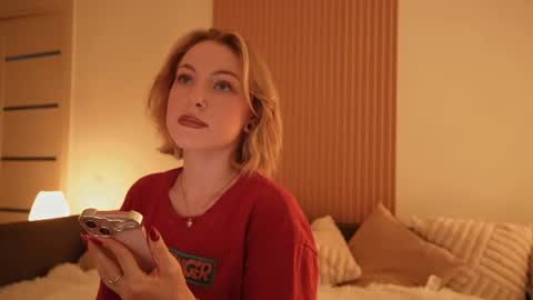 Kristina online show from June 2026 01:21:02 PM