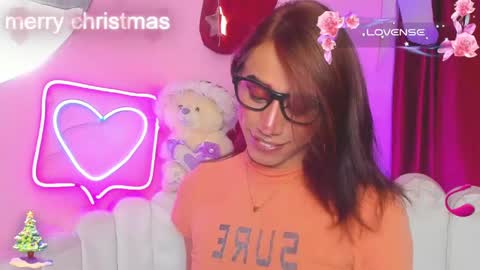 Snapshot of star_mor_ chatting on December 2024 04:20:02 AM  estrellita online show from December 2024 04:20:02 AM