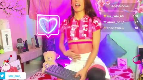 Snapshot of star_mor_ chatting on January 2025 03:39:01 AM  estrellita online show from January 2025 03:39:01 AM
