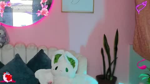Snapshot of star_mor_ chatting on February 2025 12:06:02 PM  estrellita online show from February 2025 12:06:02 PM