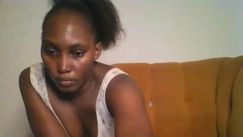 Snapshot of stargirl880271 chatting on February 2025 03:29:01 PM isha online show from February 2025 03:29:01 PM