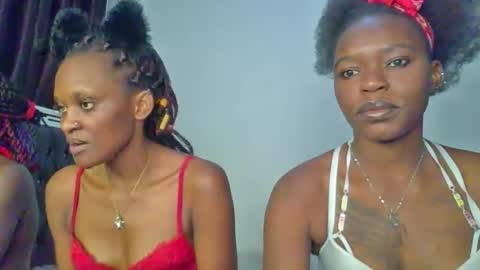 starlight_c online show from November 2025 05:15:01 PM