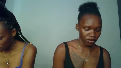 starlight_c online show from November 2025 10:09:01 AM