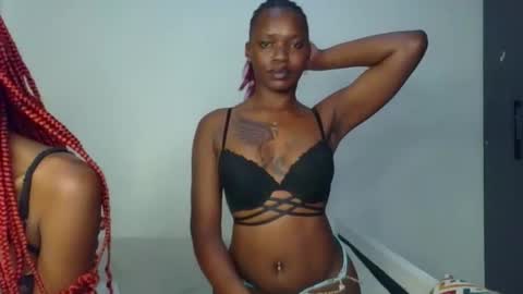 starlight_c online show from November 2025 09:19:01 PM