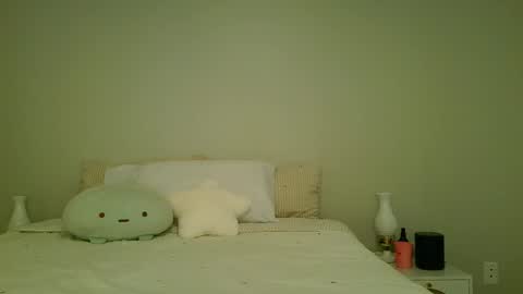 stassiebby online show from September 2025 02:00:02 AM