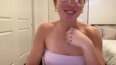 Snapshot of stassiethatsororitygirl chatting on January 2025 11:29:01 PM Stassiethatsororitygirl online show from January 2025 11:29:01 PM