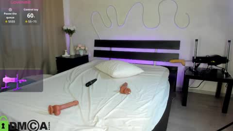 Stasy online show from April 2026 01:00:01 AM