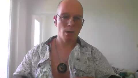 Snapshot of statisfaktion chatting on July 2026 04:38:01 PM statisfaktion online show from July 2026 04:38:01 PM