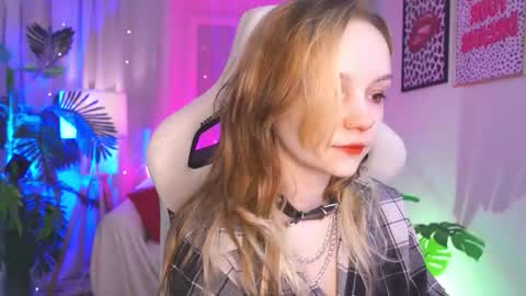 Snapshot of staymonica chatting on October 2025 01:34:01 PM MONICA online show from October 2025 01:34:01 PM