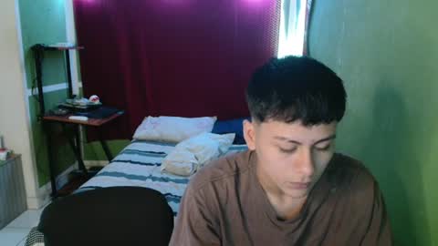Snapshot of stebeen_smith chatting on August 2026 10:25:02 AM stebeen smith online show from August 2026 10:25:02 AM