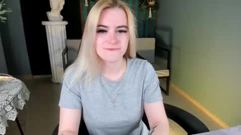 stef_nicks online show from June 2026 05:24:01 AM