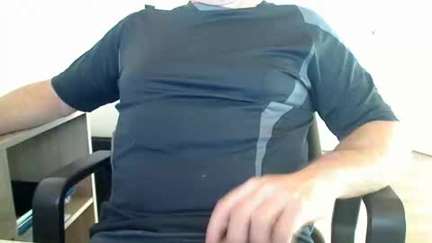 Stefan online show from November 2025 07:53:01 AM