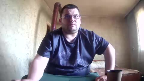 Snapshot of stefan90pt chatting on June 2026 08:27:02 AM Stefan online show from June 2026 08:27:02 AM