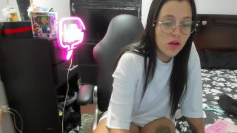 julieth-cancer online show from April 2026 01:50:02 AM