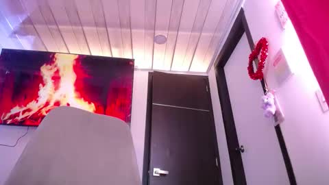 New schedule 12pm to 600pm Colombia time online show from November 2025 03:29:02 PM