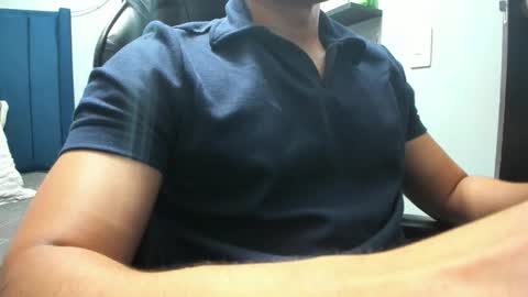 Snapshot of stefann_salvatore chatting on November 2025 01:06:01 AM Stefann Salvatore online show from November 2025 01:06:01 AM