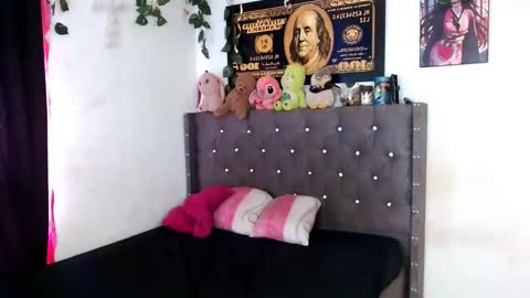 stefanny beautiful online show from November 2025 04:23:01 PM