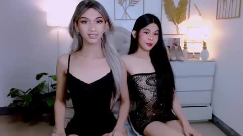 Snapshot of steffani_deluxe chatting on January 2025 03:23:01 PM STEF online show from January 2025 03:23:01 PM