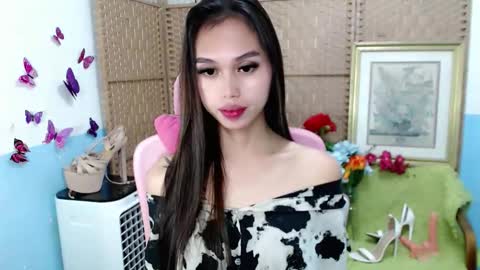 Snapshot of steffybabe chatting on September 2025 01:00:01 PM steffybabe online show from September 2025 01:00:01 PM