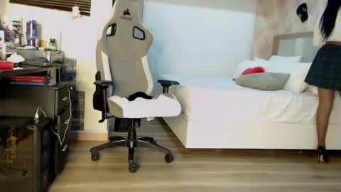 Zuly online show from September 2025 12:11:01 AM