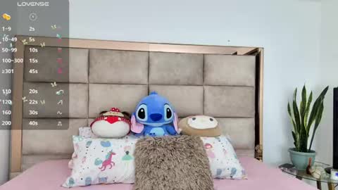 Stefany online show from June 2026 10:21:02 PM