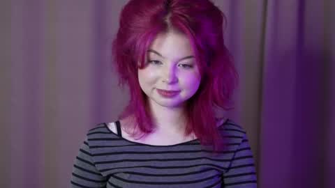 Stella online show from October 2025 01:30:02 AM