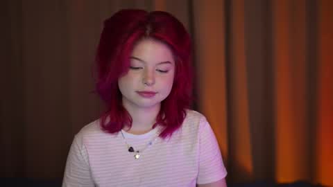 Stella online show from November 2025 12:20:02 AM