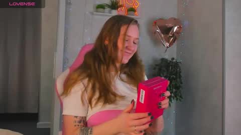 Stella online show from March 2026 01:42:01 AM