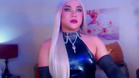 CALL ME STELLA online show from October 2025 07:04:02 PM