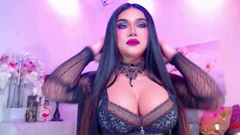 CALL ME STELLA online show from January 2026 07:35:02 AM