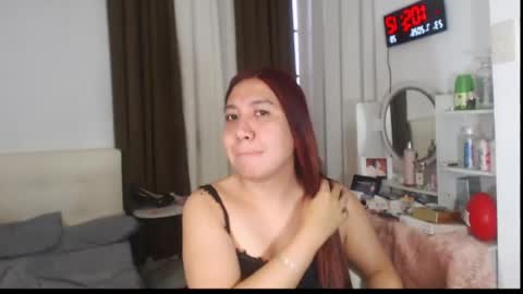 Snapshot of stellahugets chatting on July 2026 05:05:02 AM Stella online show from July 2026 05:05:02 AM