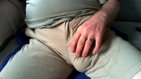 marriedsecretcrotchwatcher online show from June 2026 03:03:01 PM