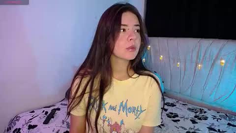 Emma online show from December 2025 01:54:01 AM