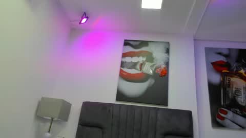 Snapshot of stephane_rousseau chatting on May 2026 03:57:02 AM Stephane Rousseau online show from May 2026 03:57:02 AM