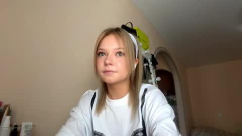 Snapshot of stephanelangmyer chatting on March 2026 11:11:02 AM k-k-k-Kate online show from March 2026 11:11:02 AM