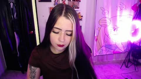 Snapshot of stephani_rousso chatting on May 2026 11:32:02 PM joha cosmo online show from May 2026 11:32:02 PM