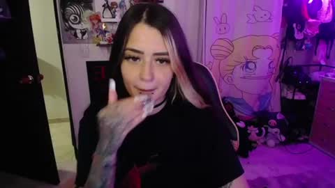 Snapshot of stephani_rousso chatting on August 2026 12:25:01 AM joha cosmo online show from August 2026 12:25:01 AM