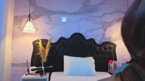 Snapshot of stephani_sweet chatting on May 2026 10:04:02 PM Stefff online show from May 2026 10:04:02 PM