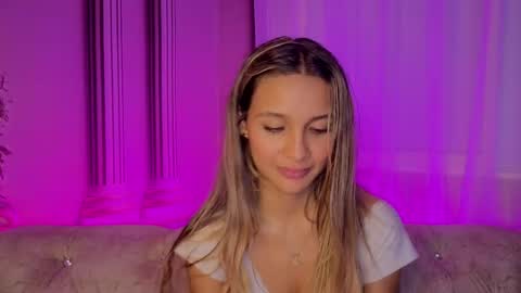 Snapshot of stephani_sweet chatting on June 2026 01:28:02 AM Stefff online show from June 2026 01:28:02 AM