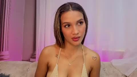 Snapshot of stephani_sweet chatting on June 2026 09:35:02 PM Stefff online show from June 2026 09:35:02 PM