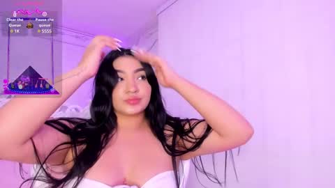         online show from February 2025 09:58:01 PM