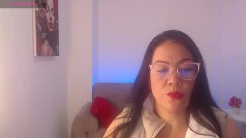 Stefania  online show from October 2025 10:09:01 PM