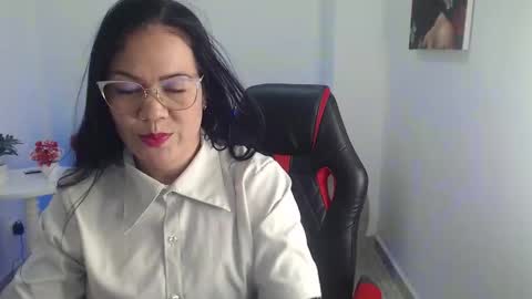 Stefania  online show from October 2025 11:38:01 PM